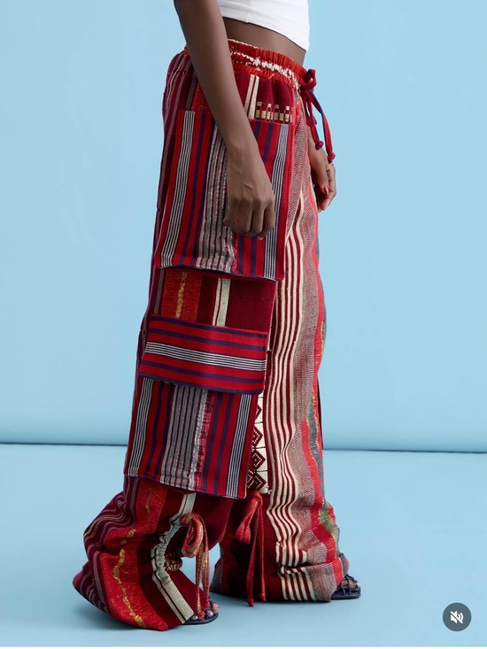 MOYE Pants - MOYE KOOTI WIDE LEG CARGO PANTS WITH DRAWSTRING 💕